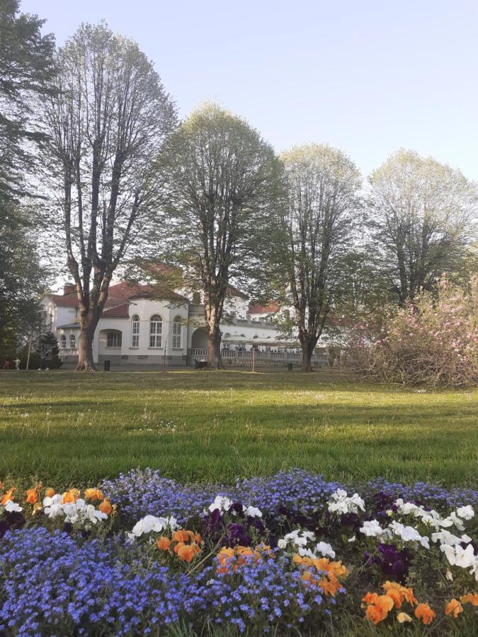 Apartman Bombonica Banja Koviljača Buitenkant foto